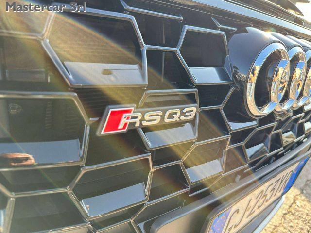 AUDI RS Q3 Q3 Sportback 2.5 quattro s-tronic - targa GJ253YR