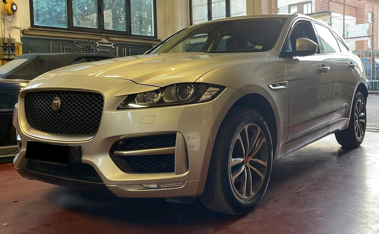 Jaguar F-Pace 2.0 D 180 CV AWD Portfolio