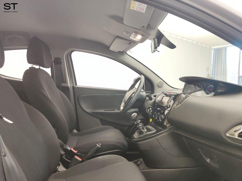 LANCIA Ypsilon 3ª serie - Ypsilon 1.0 FireFly 5 porte S&S Hybrid Ec