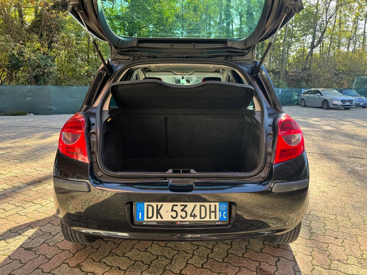 Renault Clio Storia 1.2 5 porte * NEOPATENTATI *