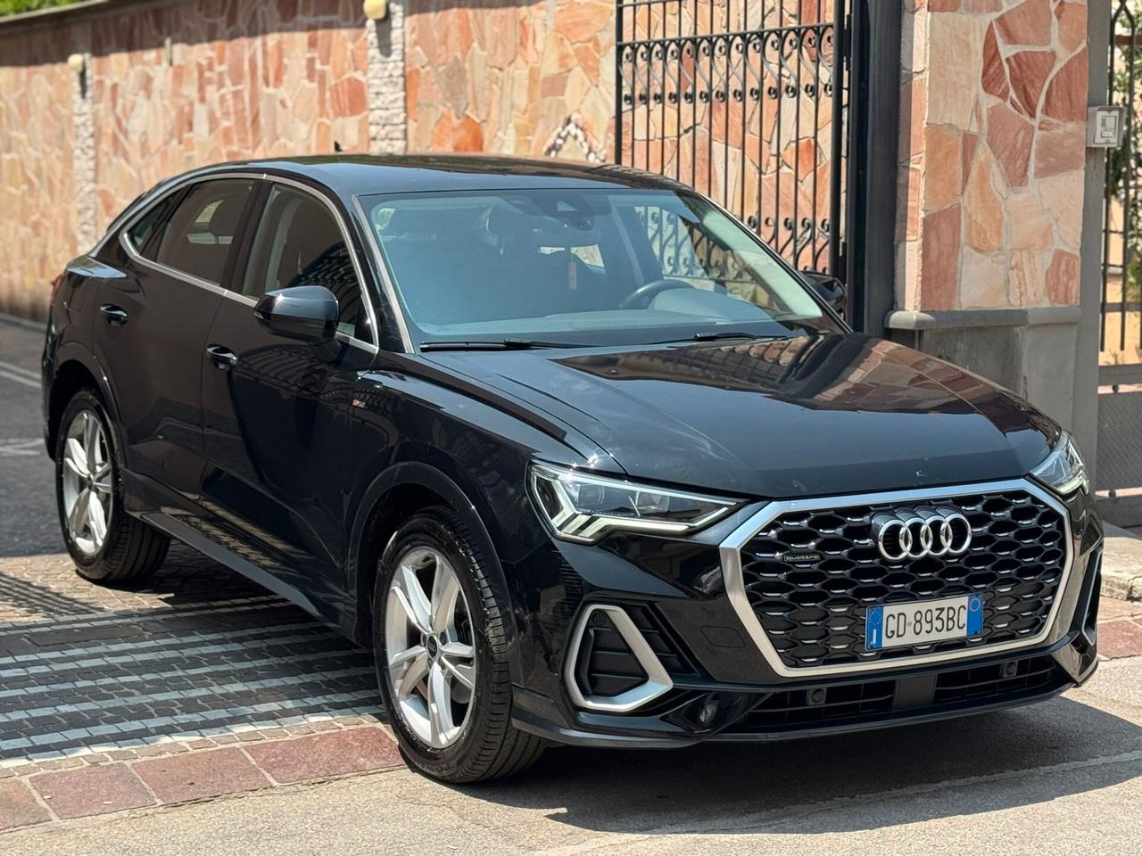 Audi Q3 SPB 35 TDI S tronic quattro edition