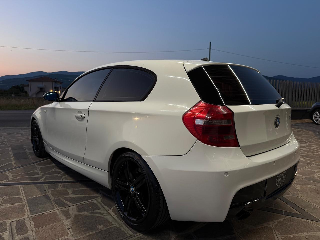 Bmw 120 120d 3p Futura M sport 177cv black edition