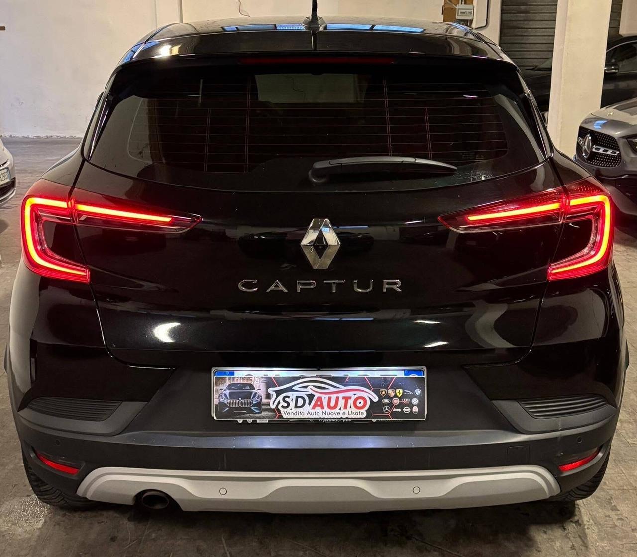 Renault Captur Blue dCi 115 CV Business ''\\