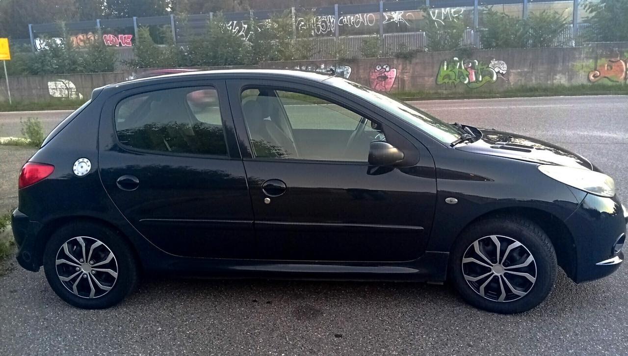 Peugeot 206 Plus GPL 1.1-60 CV 5p.