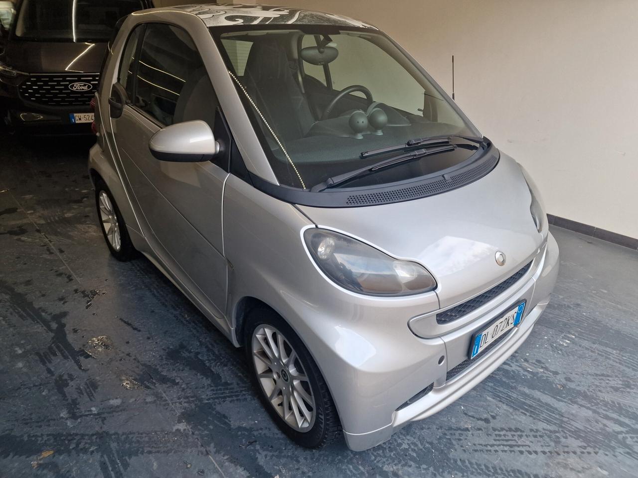 Smart ForTwo 1000 52 kW coupé passion