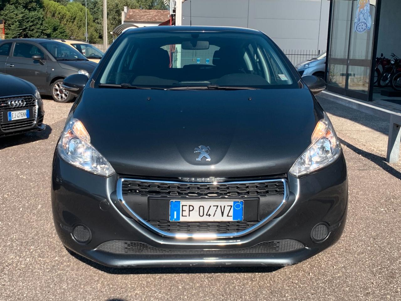 Peugeot 208 1.4 HDi 68 CV 5P 2013 X NEOPATENTATI