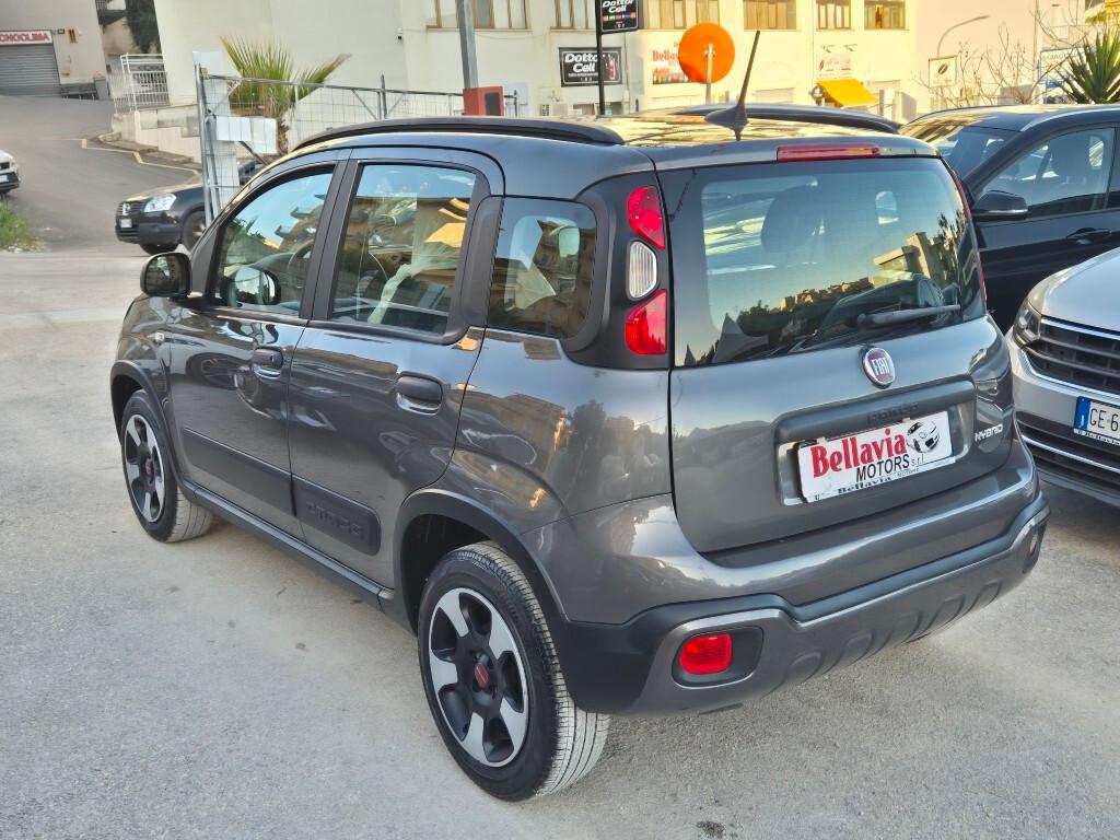 Fiat Panda CROSS 1.0 FireFly CROSS Hybrid