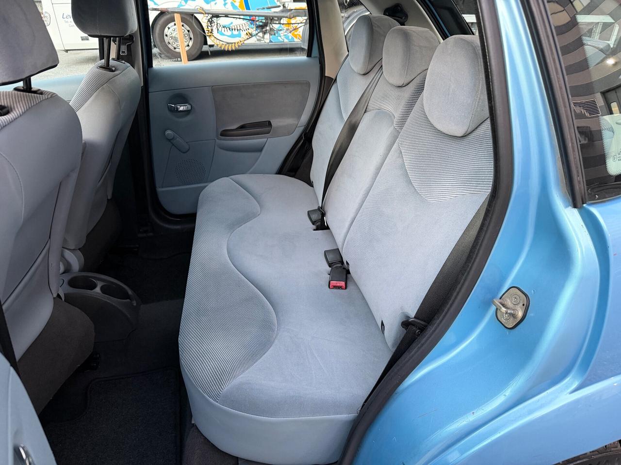 CITROEN C3 1.1 BENZINA 5 porte NEOPATENTATI