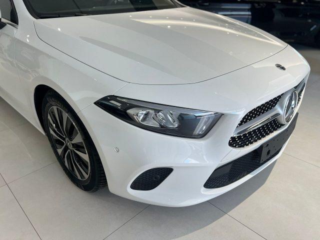 MERCEDES-BENZ A 180 A 180 d Automatic 4p. Business