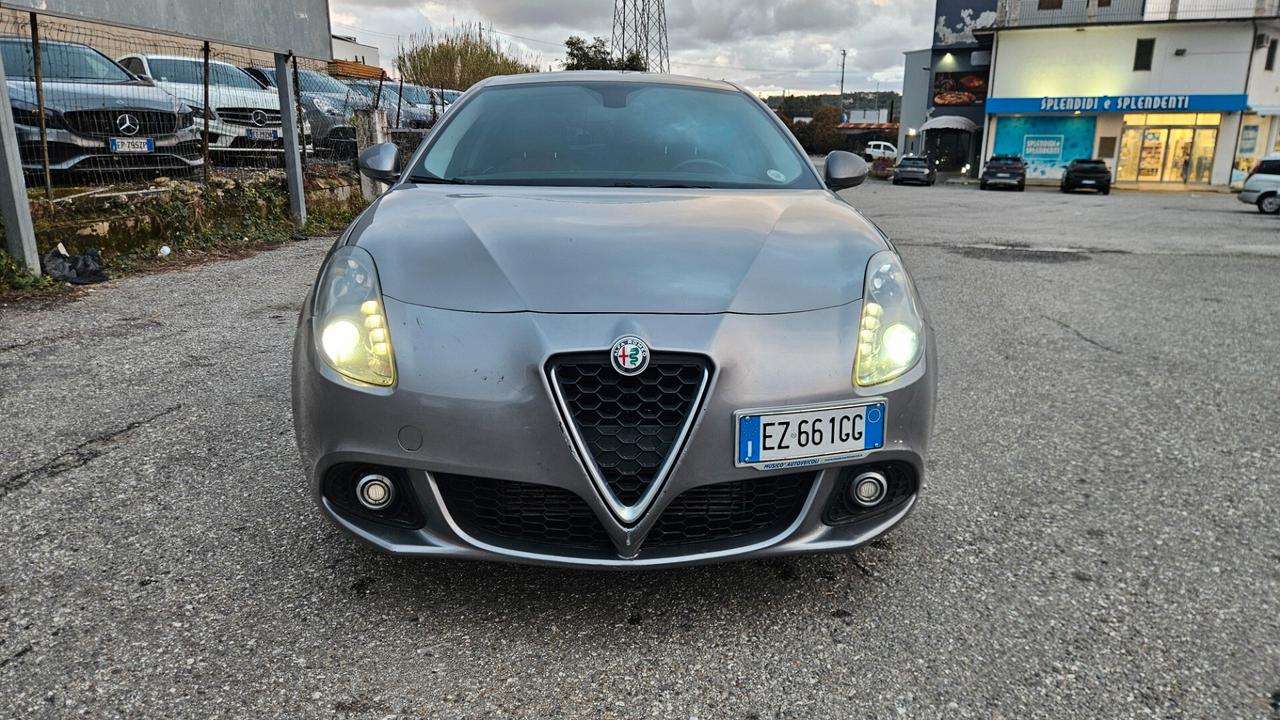 Alfa Romeo Giulietta 1.6 JTDm-2 105 CV Exclusive