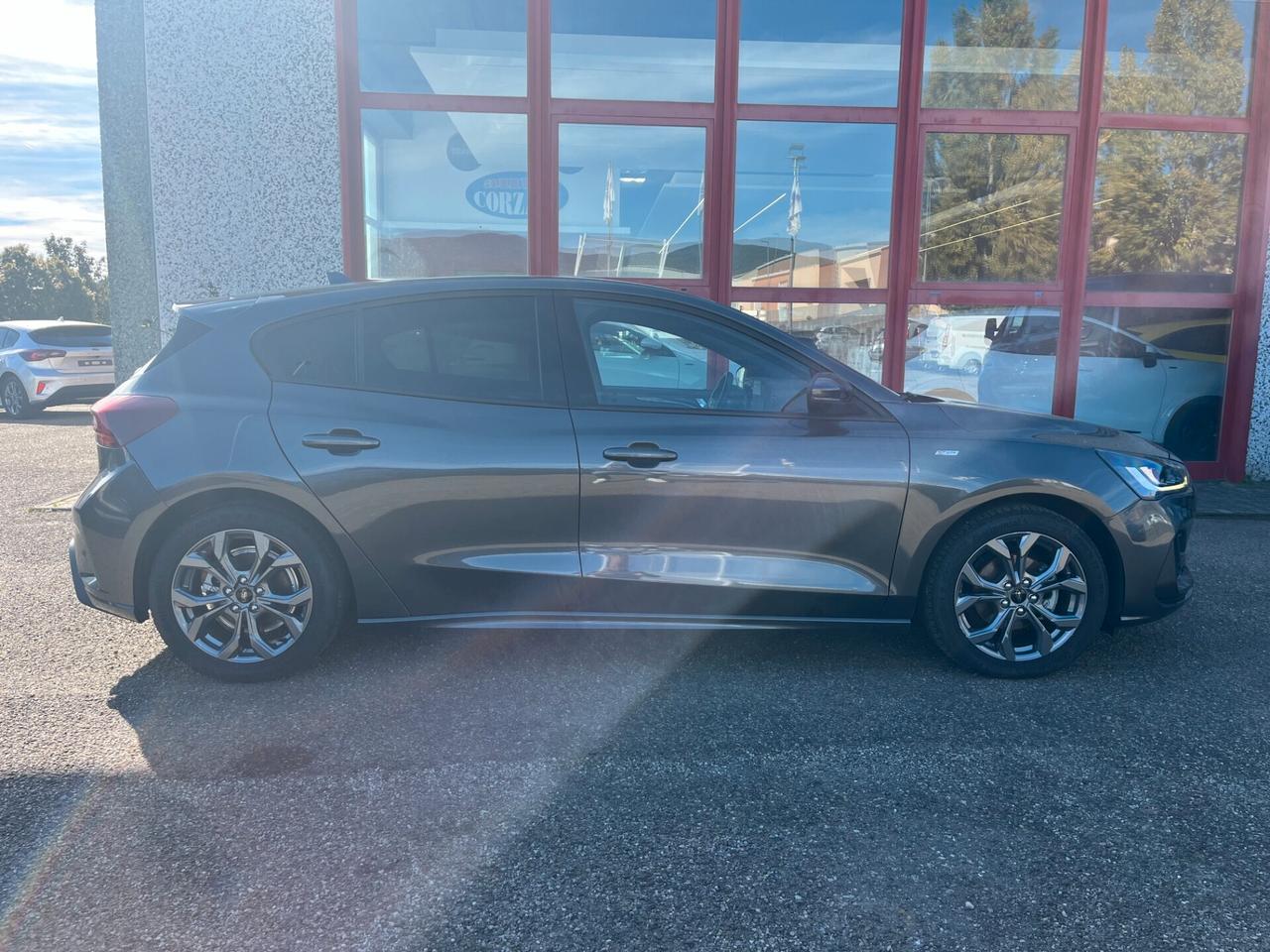 Ford Focus 1.0 EcoBoost Hybrid 125 CV 5p. ST-Line
