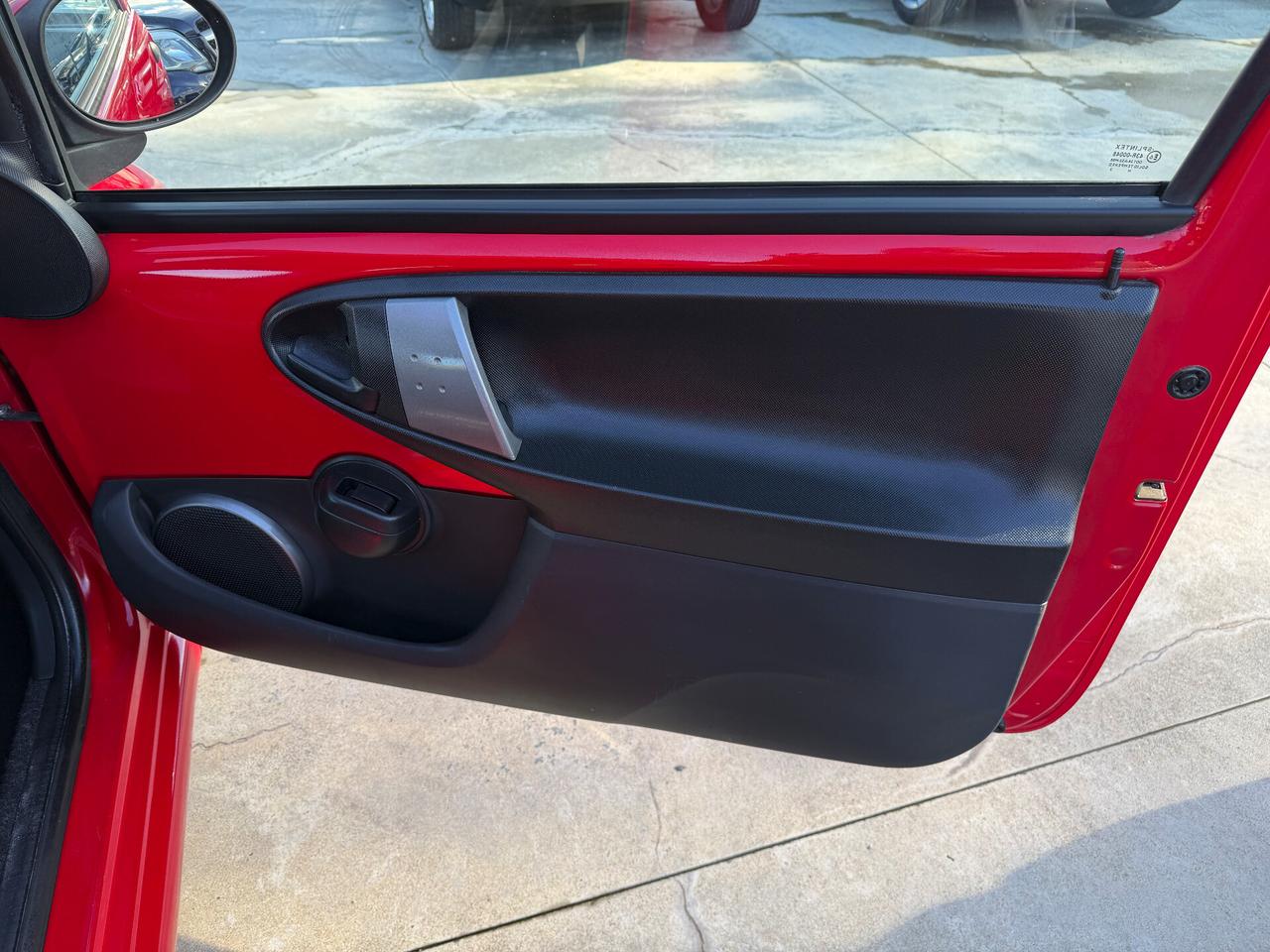 TOYOTA AYGO 1.0 CONNECT/TOMTOM/LED/RESTYLING