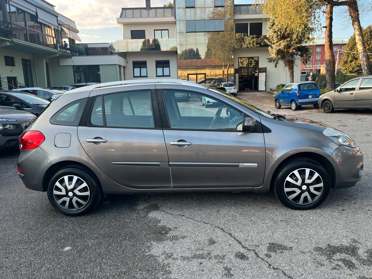 Renault Clio 1.2 16V SporTour Dynamique