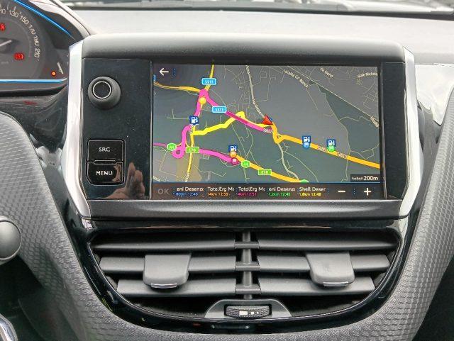 PEUGEOT 2008 BlueHDi 100 Allure