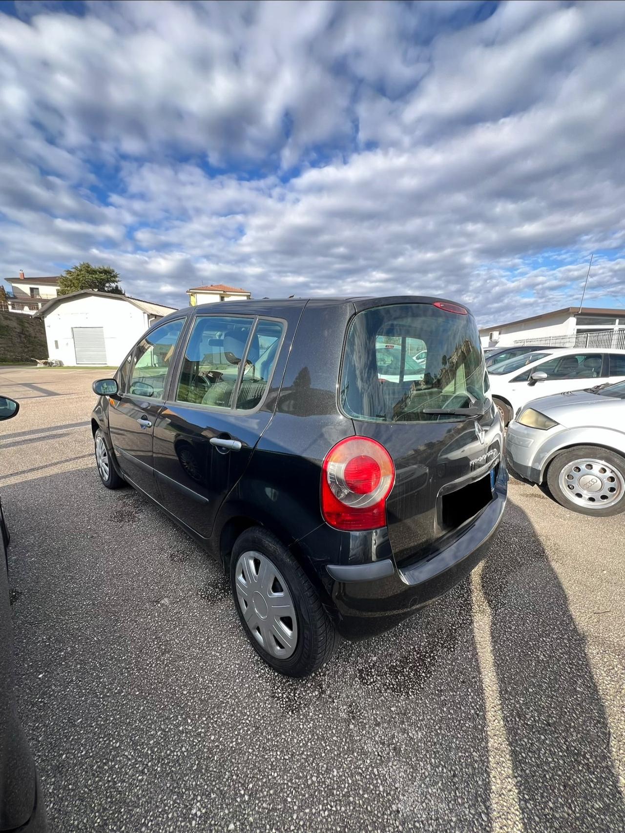 Renault Modus 1.5 dCi 82CV Luxe Privilège