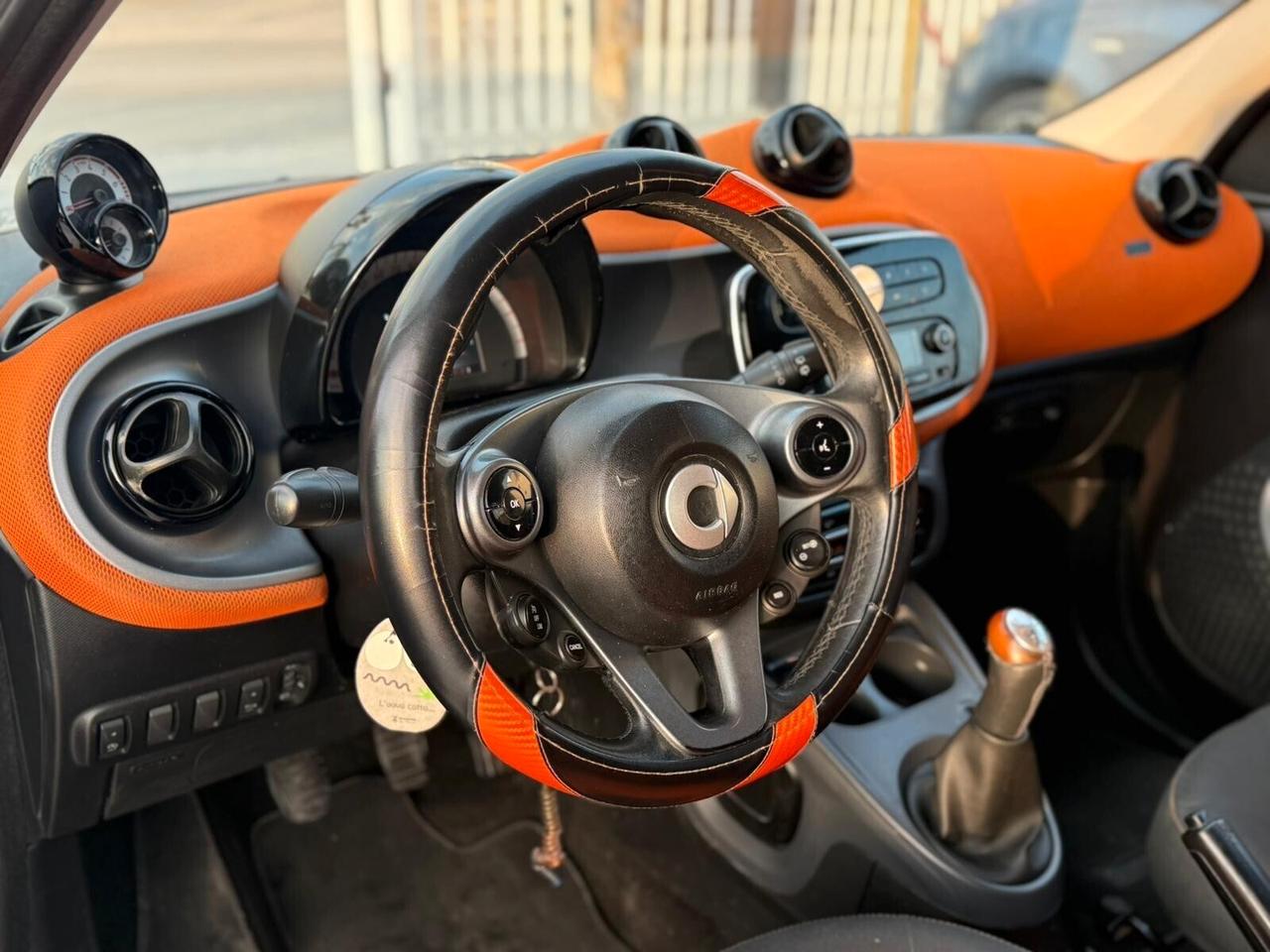 Smart ForFour 1.0 Passion 2019 Manuale