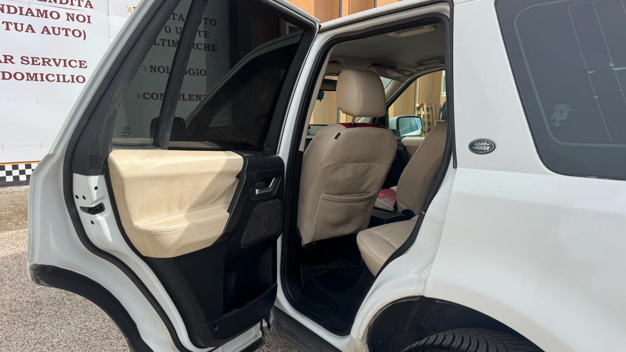 Land Rover Freelander 2.2 SD4 S.W. HSE