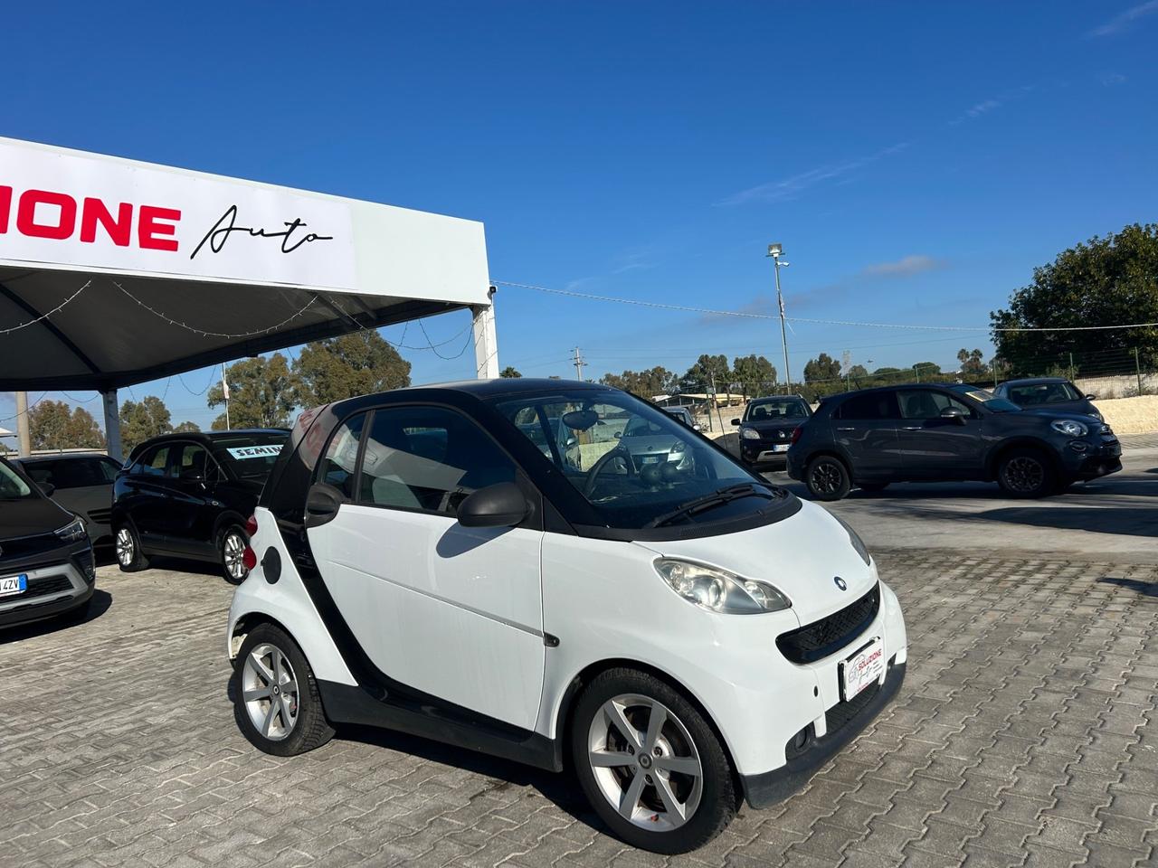 Smart ForTwo 1000 52 kW coupé pure