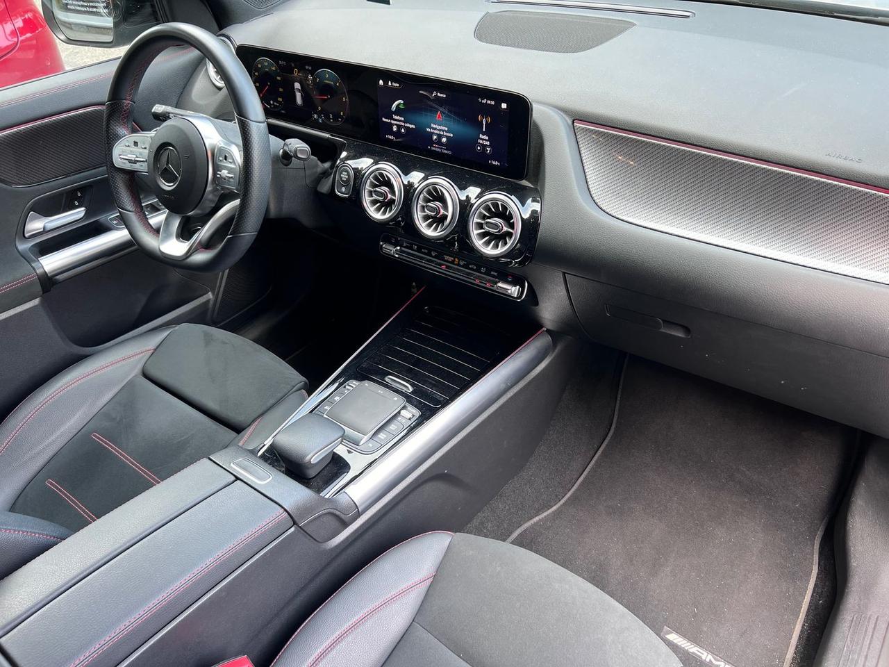 Mercedes-Benz GLA 200 Premium 200D *NIGHT PACK* #5914