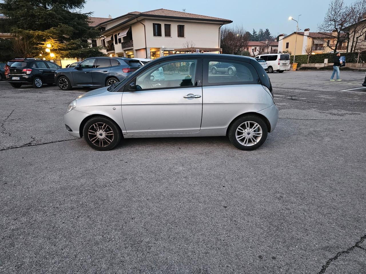 Lancia Ypsilon 1.2 Oro