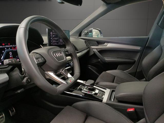 AUDI Q5 40 TDI 204 CV quattro S tronic Identity Black