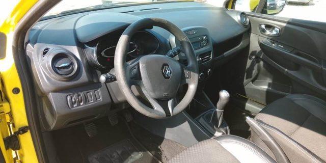 RENAULT Clio 1.2 75CV 5 porte Costume National