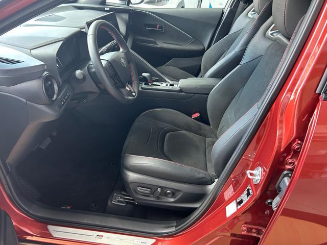 TOYOTA C-HR 2.0 PHEV GR Sport