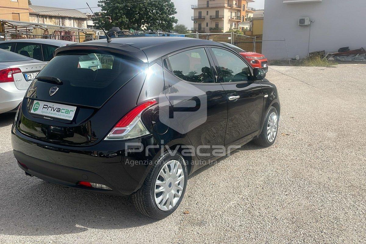 LANCIA Ypsilon 1.2 69 CV 5 porte S&S Silver