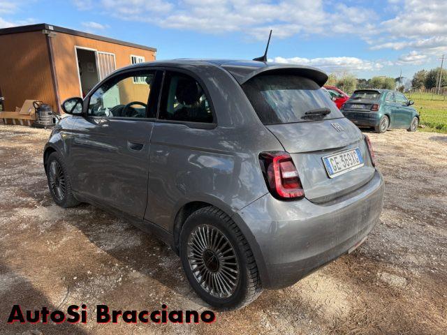 FIAT 500e Berlina 42 kWh Icon