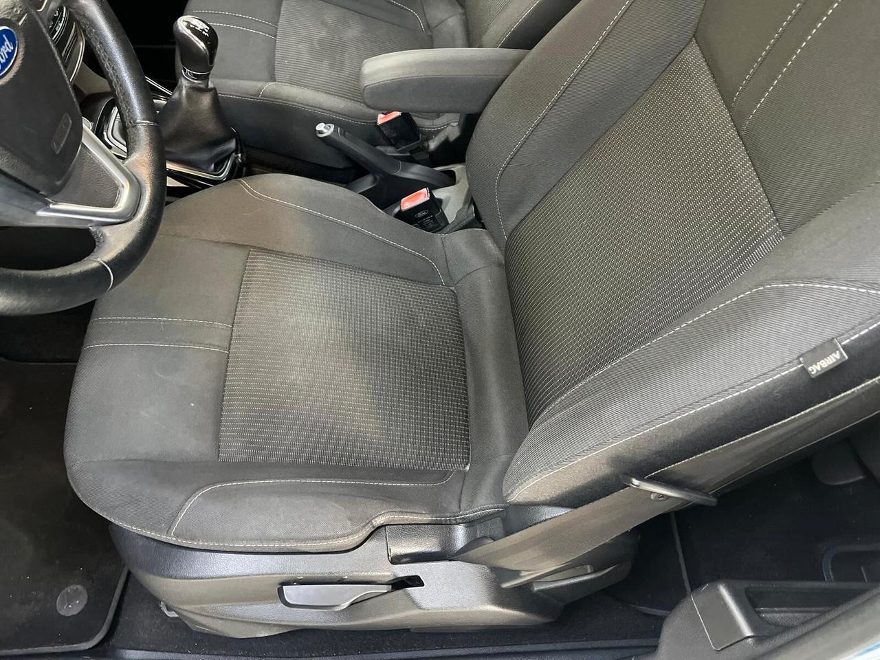 Ford B-Max 1.5 TDCi 75 CV Business