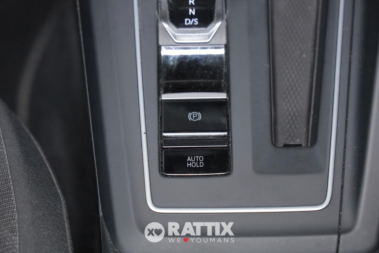 Volkswagen Golf 1.5 ETSI EVO 150CV Life DSG