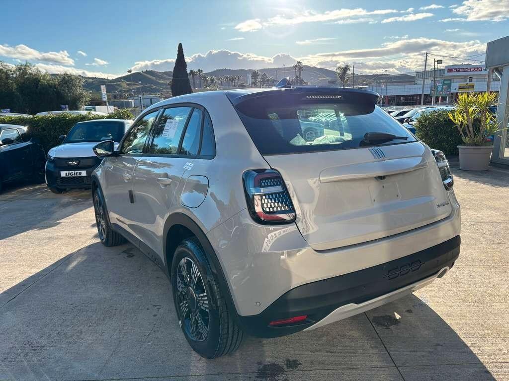 Fiat 600 Hybrid 110 CV DCT MHEV Icon 2026 KM 0 IVA ESPOSTA Tua a soli 209 Euro al mese