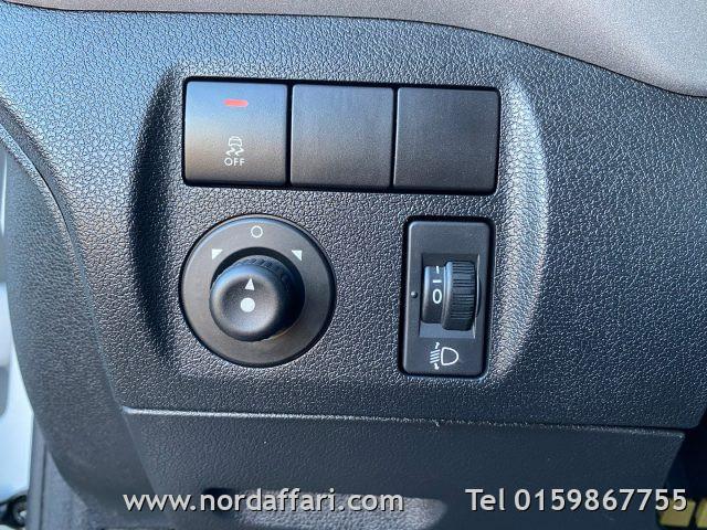 PEUGEOT Partner Tepee BlueHDi 100 4x4 Active Traction Control