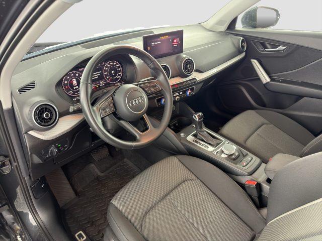 AUDI Q2 Q2 35 TFSI S tronic Business Advanced