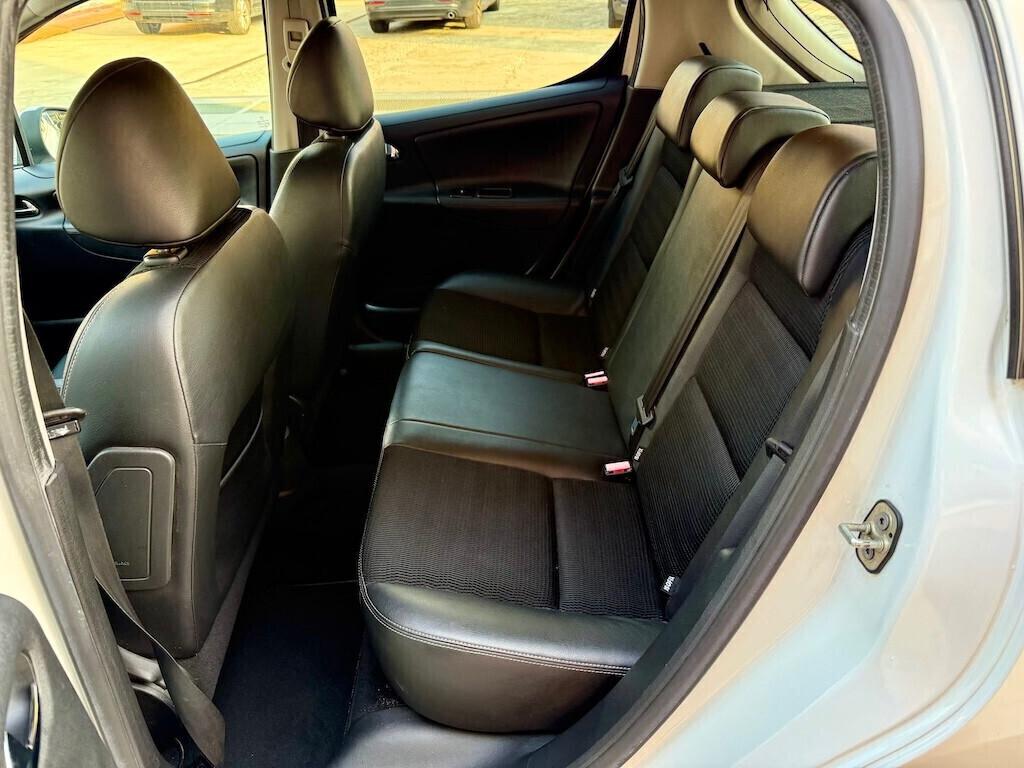 Peugeot 207 1.4 HDi 70CV 5p. Allure