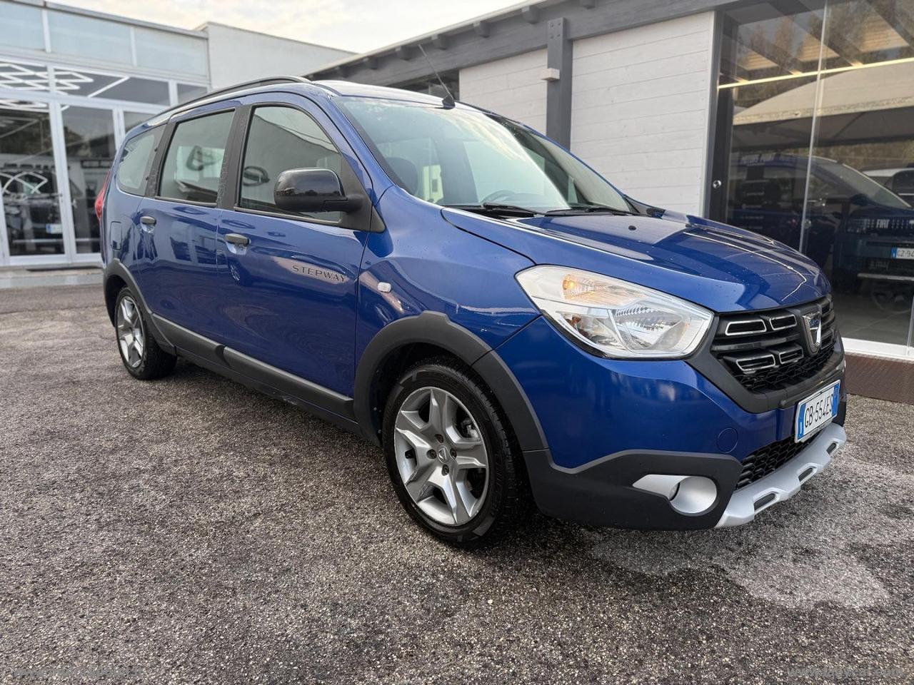 DACIA Lodgy 1.5 Blue dCi 8V 115 CV 7p.