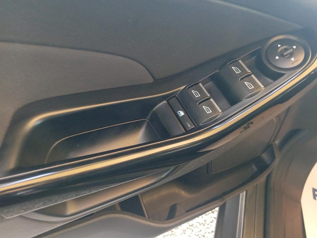 Ford Fiesta 1.4 5p. Bz.- GPL Titanium unipro COME NUOVA