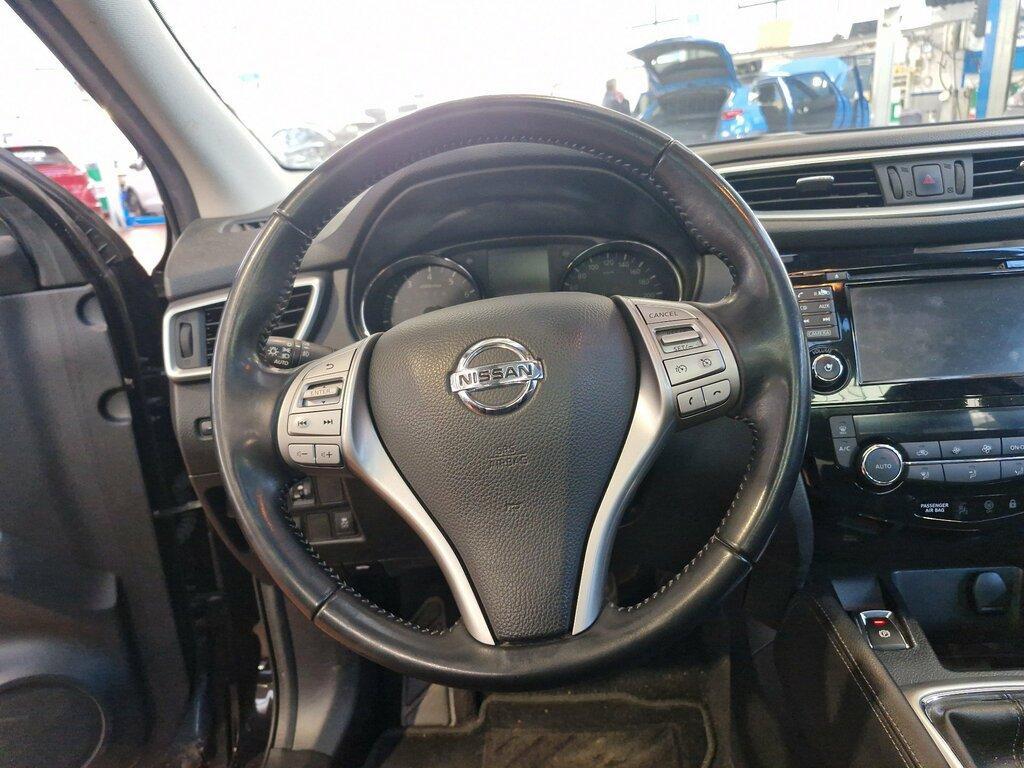 Nissan Qashqai 1.2 DIG-T Tekna 2WD