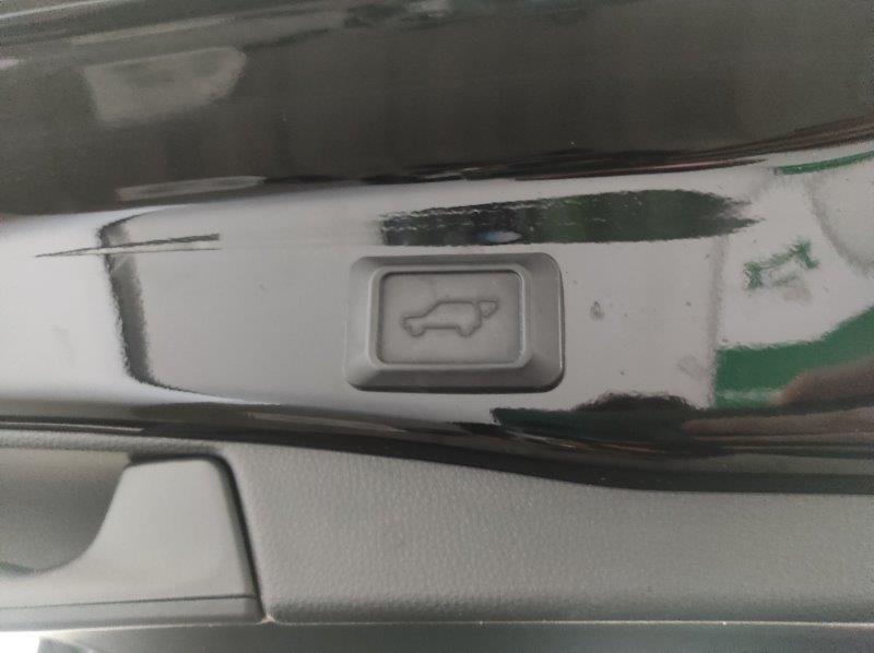 TOYOTA RAV4 5ª serie - RAV4 2.5 HV (218CV) E-CVT 2WD Business