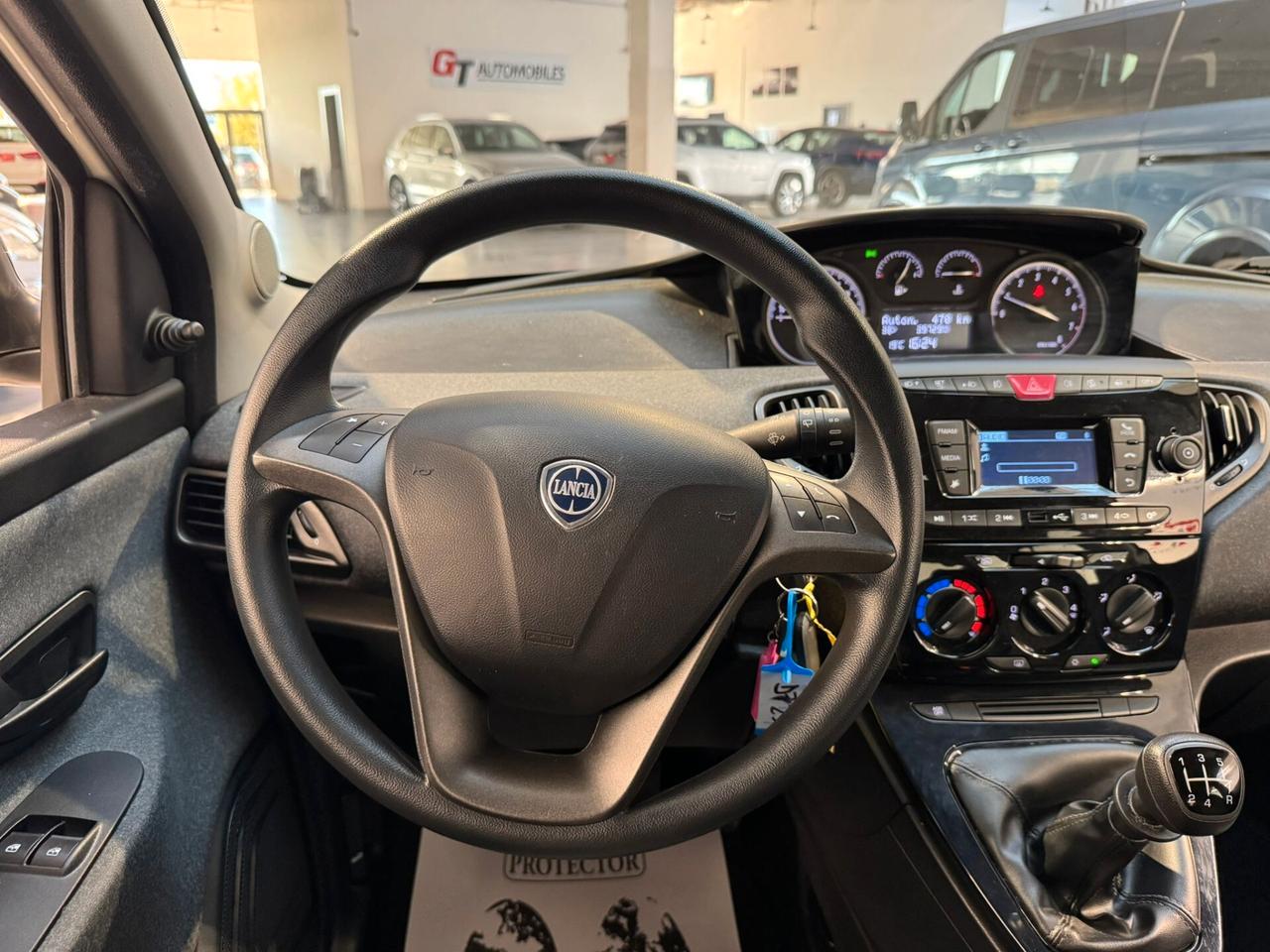 Lancia Ypsilon 1.2 69 CV 5 porte S&S Elefantino Blu