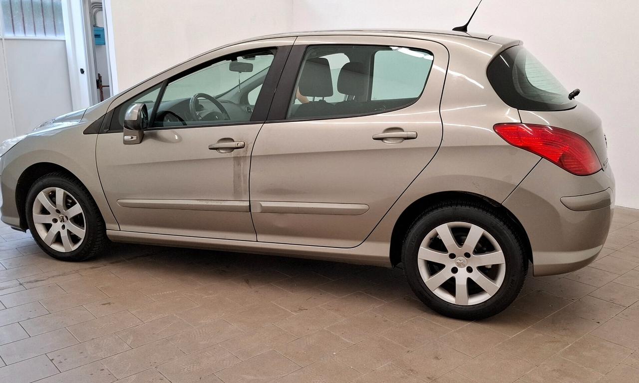 Peugeot 308 1.6 VTi 120CV 5p. automatico