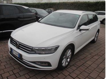 Vw Passat 2.0 150cv dsg In Arrivo