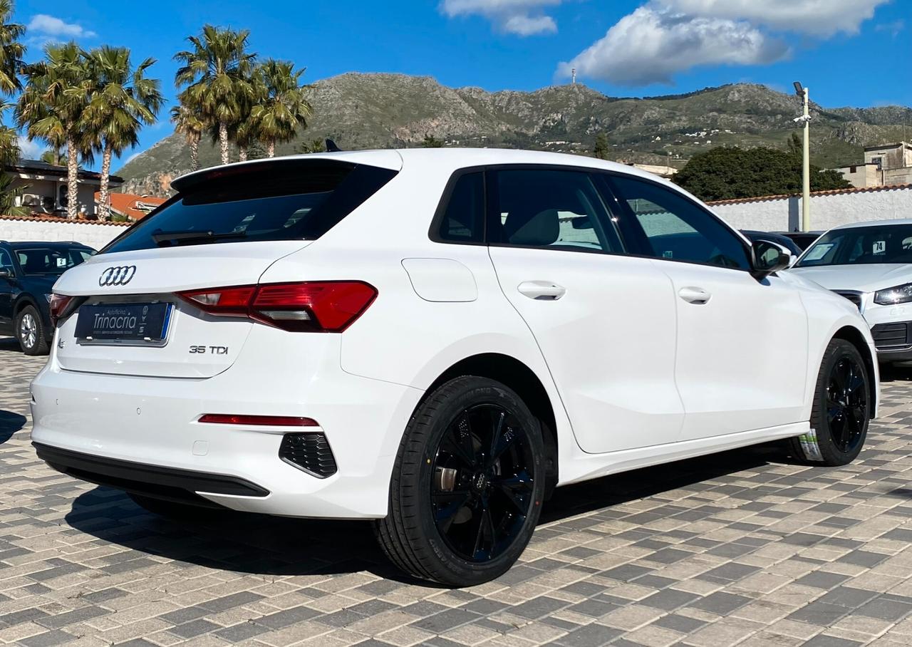 Audi A3 Sportback Business 2.0 TDI 150CV s-tronic 35