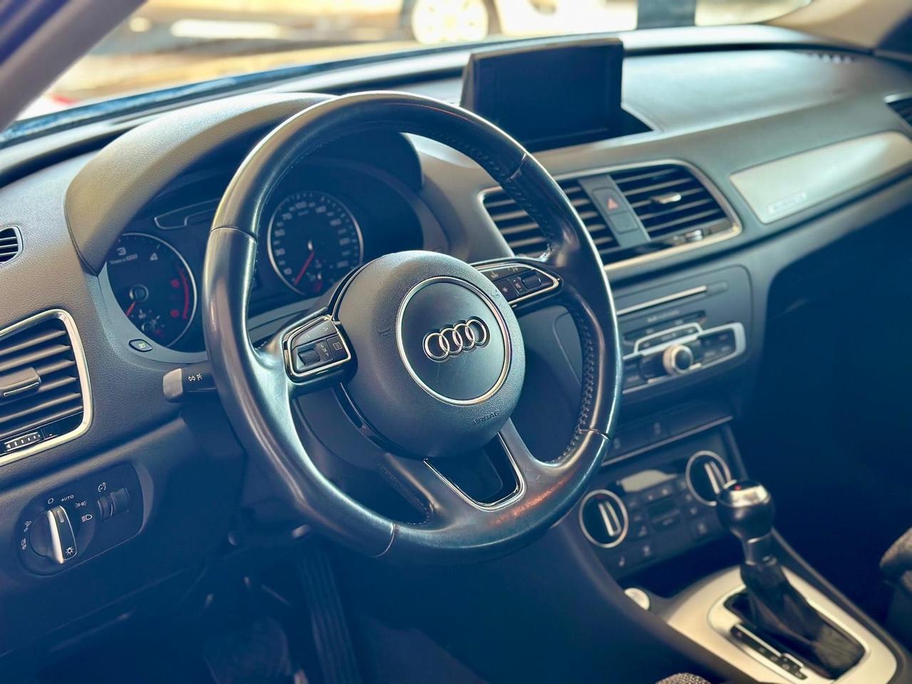 Audi Q3 2.0 TDI 150 CV quattro Sport