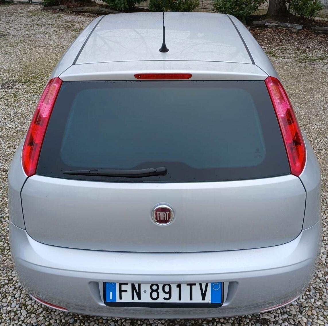 Fiat Punto 1.3 MJT II S&S 95 CV 5 porte Street Euro 6