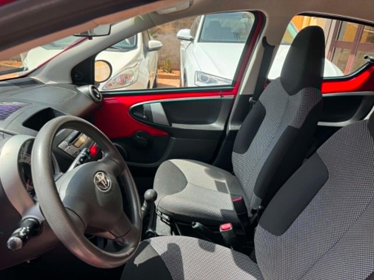 TOYOTA AYGO 1.0 68CV 2014 EURO 5 FULL BENZINA