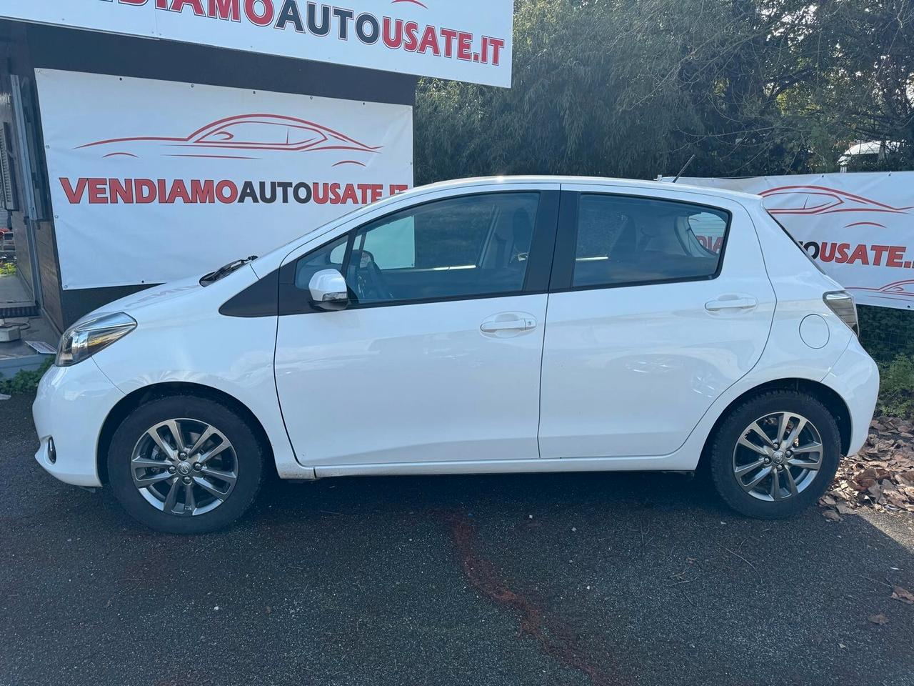 Toyota Yaris 1.0 5 porte Active