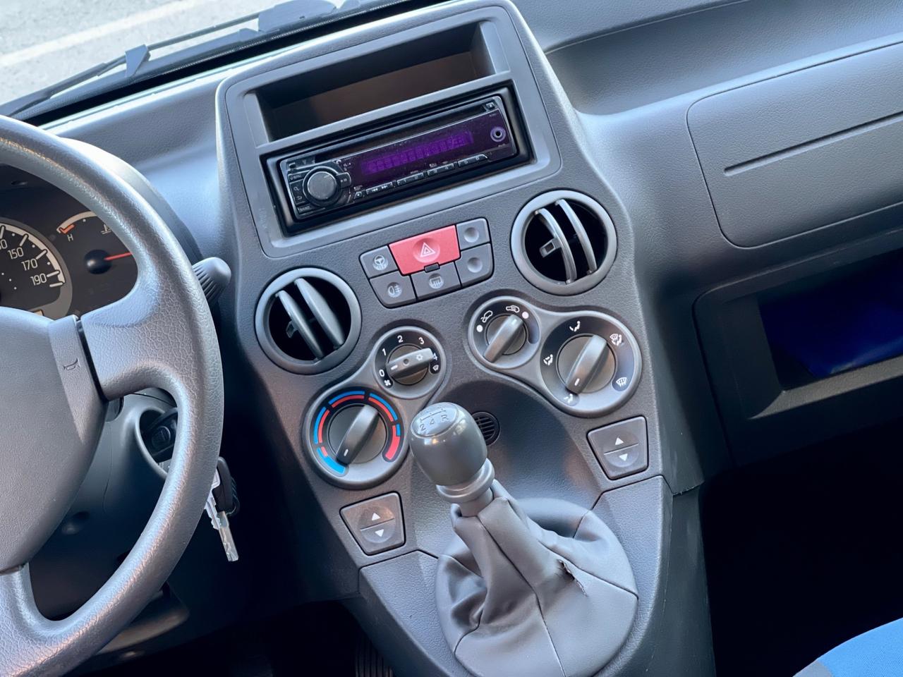 Fiat Panda 1.2 benzina 69cv - NEOPATENTATI
