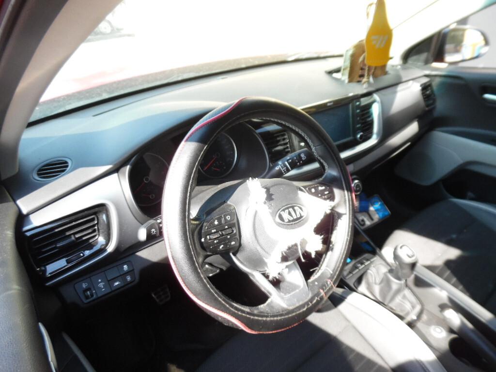 Kia Stonic 1.4 MPI 100 CV Urban