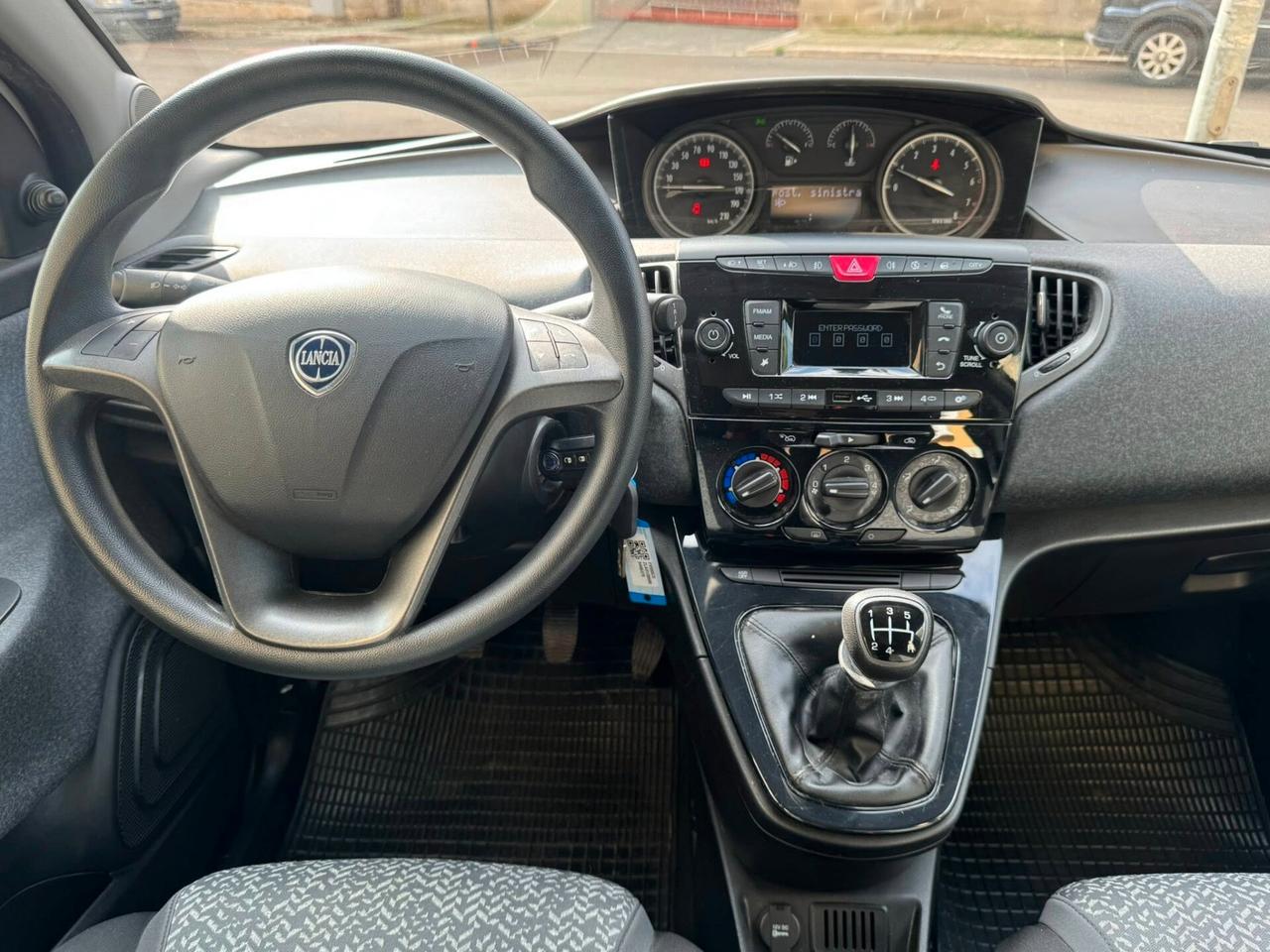 LANCIA YPSILON 1.2 BENZINA SOLI 39.000 KM PERFETTA
